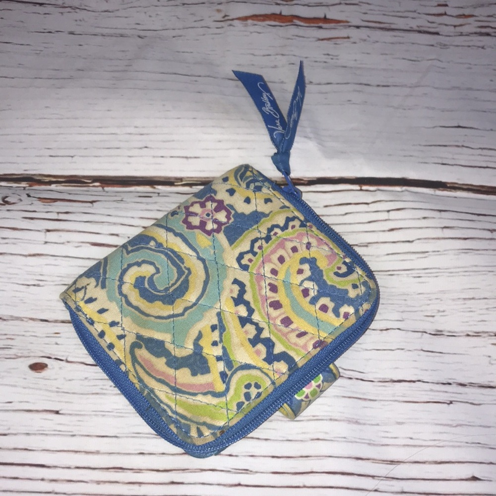 Vera bradley wallet
